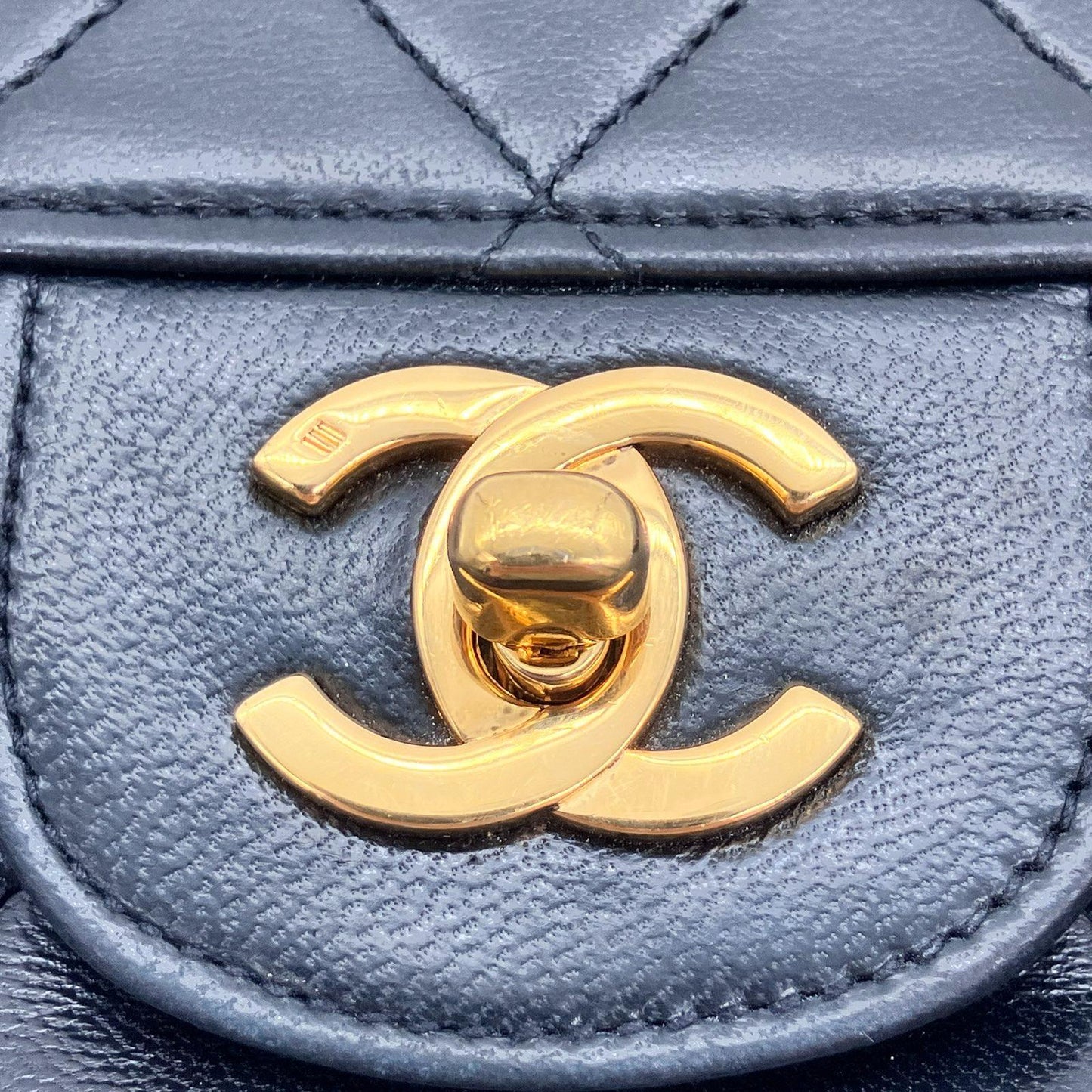 CHANEL Lambskin Matrasse Double Flap Double chain