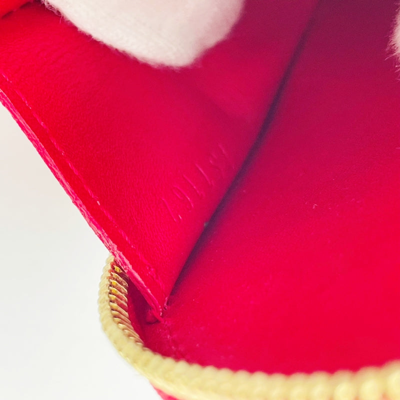 LOUIS VUITTON Yayoi Kusama Portemonnaie Chapeau Coin Case Red Patent Leather 7-6-558