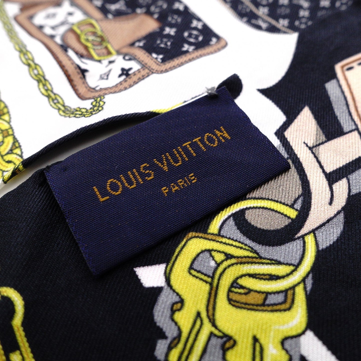 LOUIS VUITTON Twilly Bando BB Scarf, Silk, Black and White