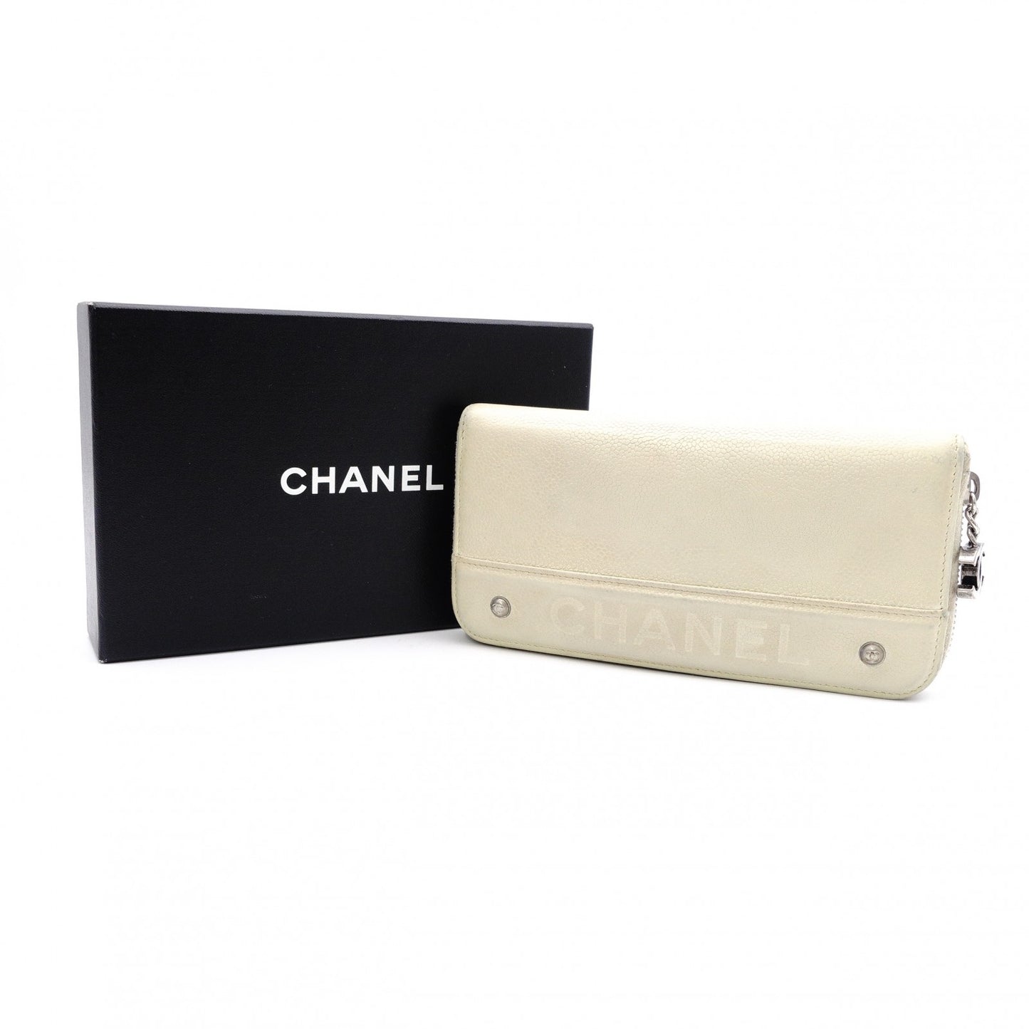 CHANEL Long Wallet Leather Off-White Wallet