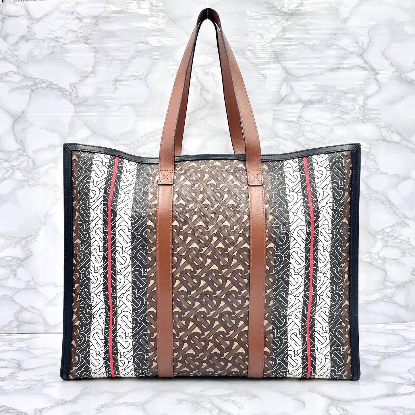 BURBERRY TB tote