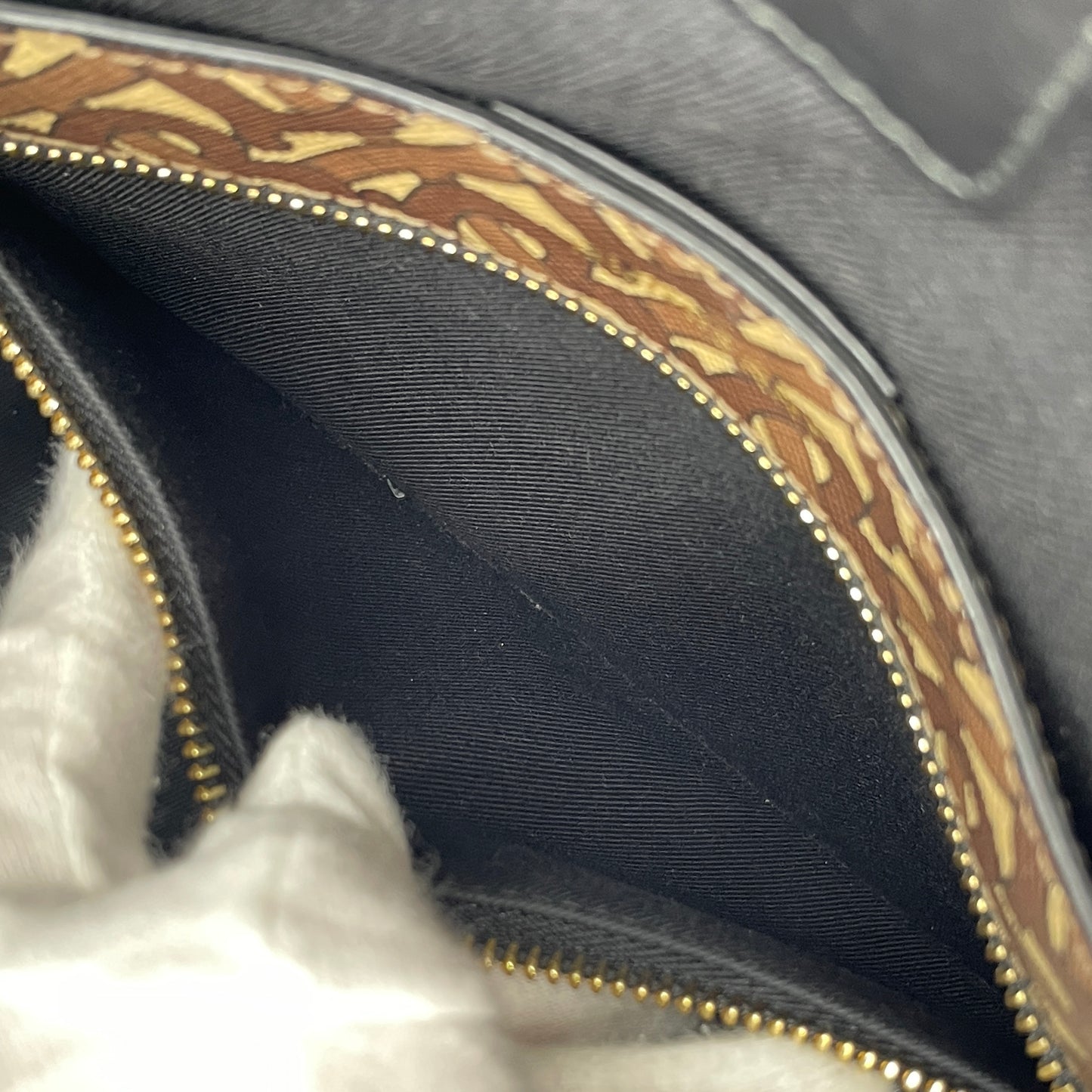 BURBERRY TB tote