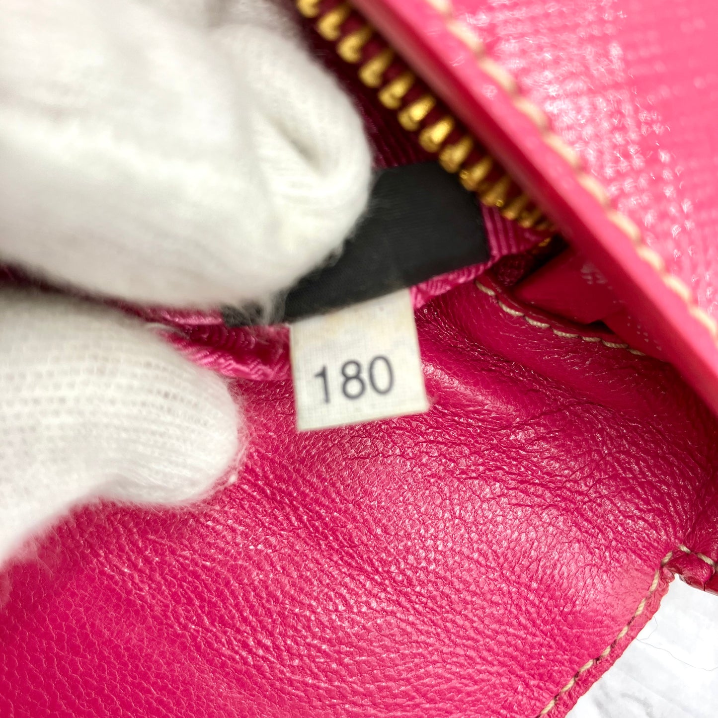 PRADA WOC