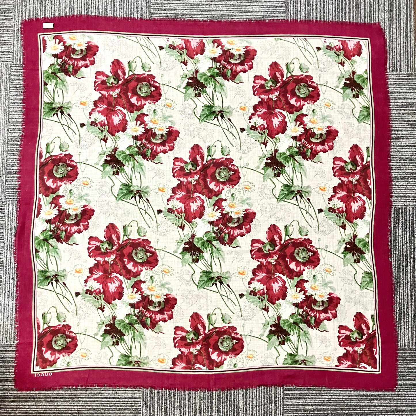 GUCCI Large scarf