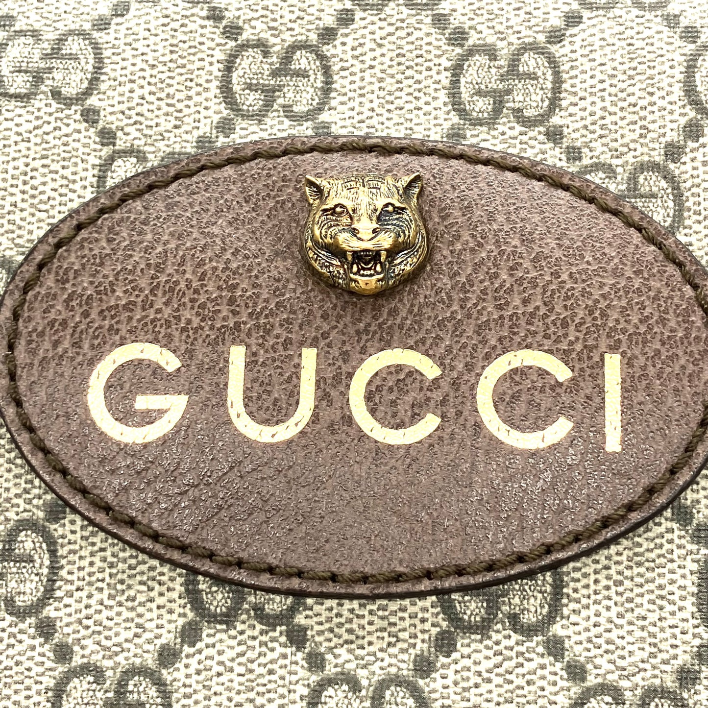 GUCCI GG Supreme Courier Backpack