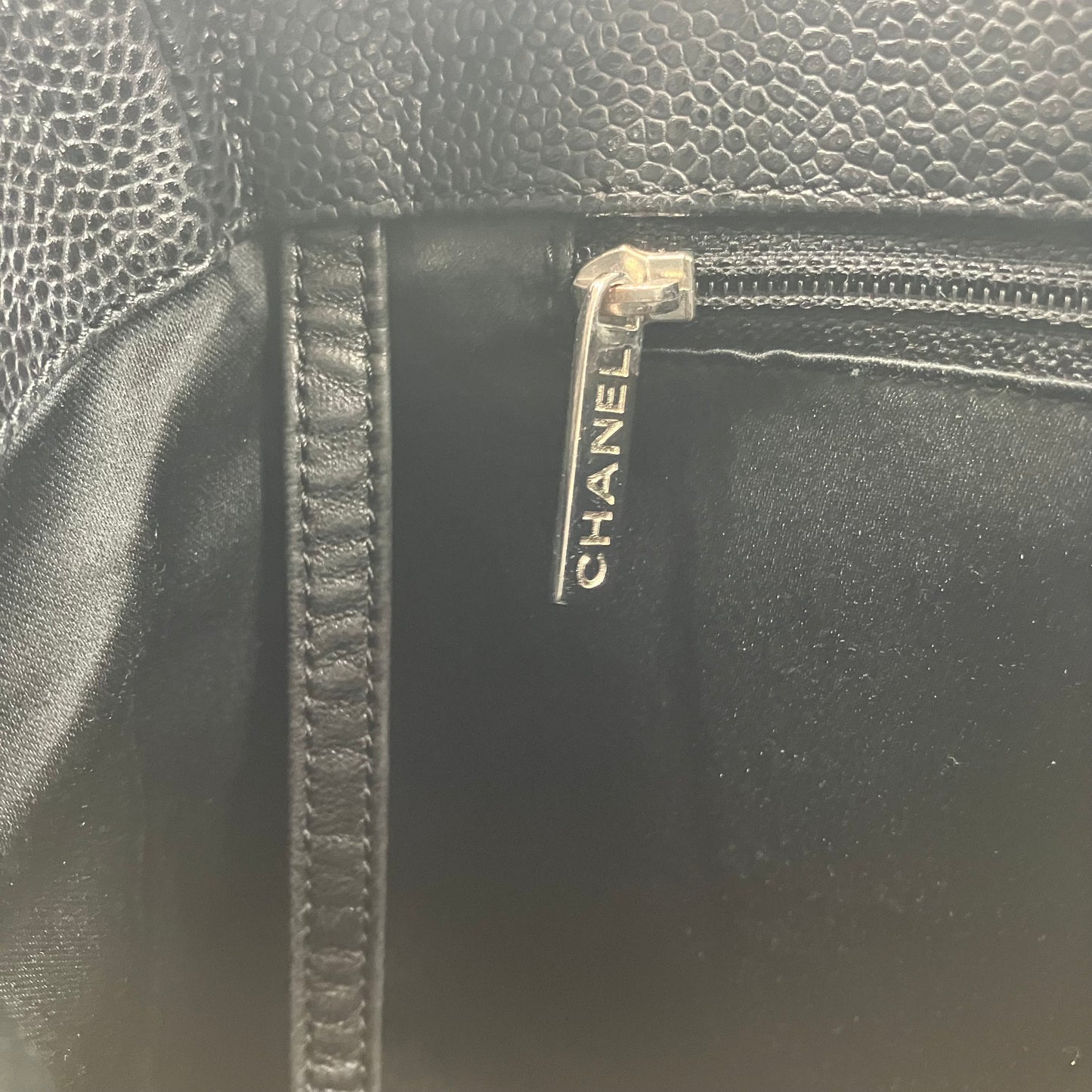CHANEL caviar skin GST
