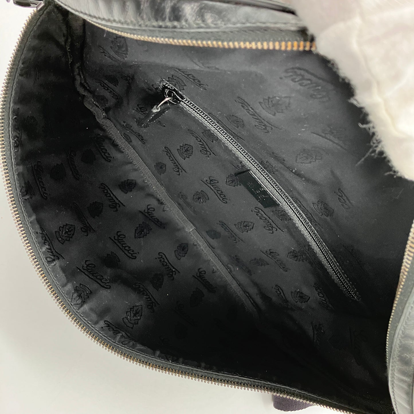 GUCCI GG Crystal Body Bag