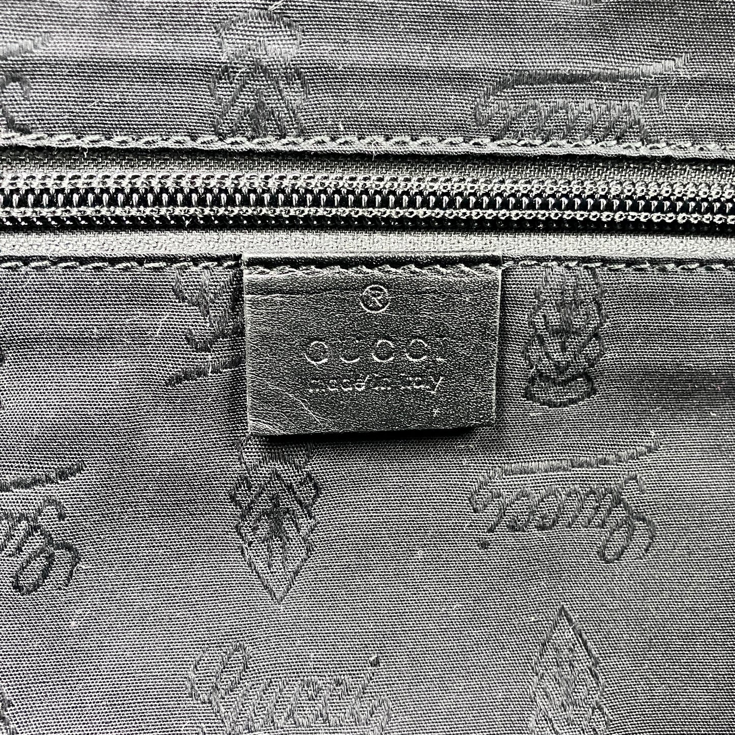 GUCCI GG Crystal Body Bag