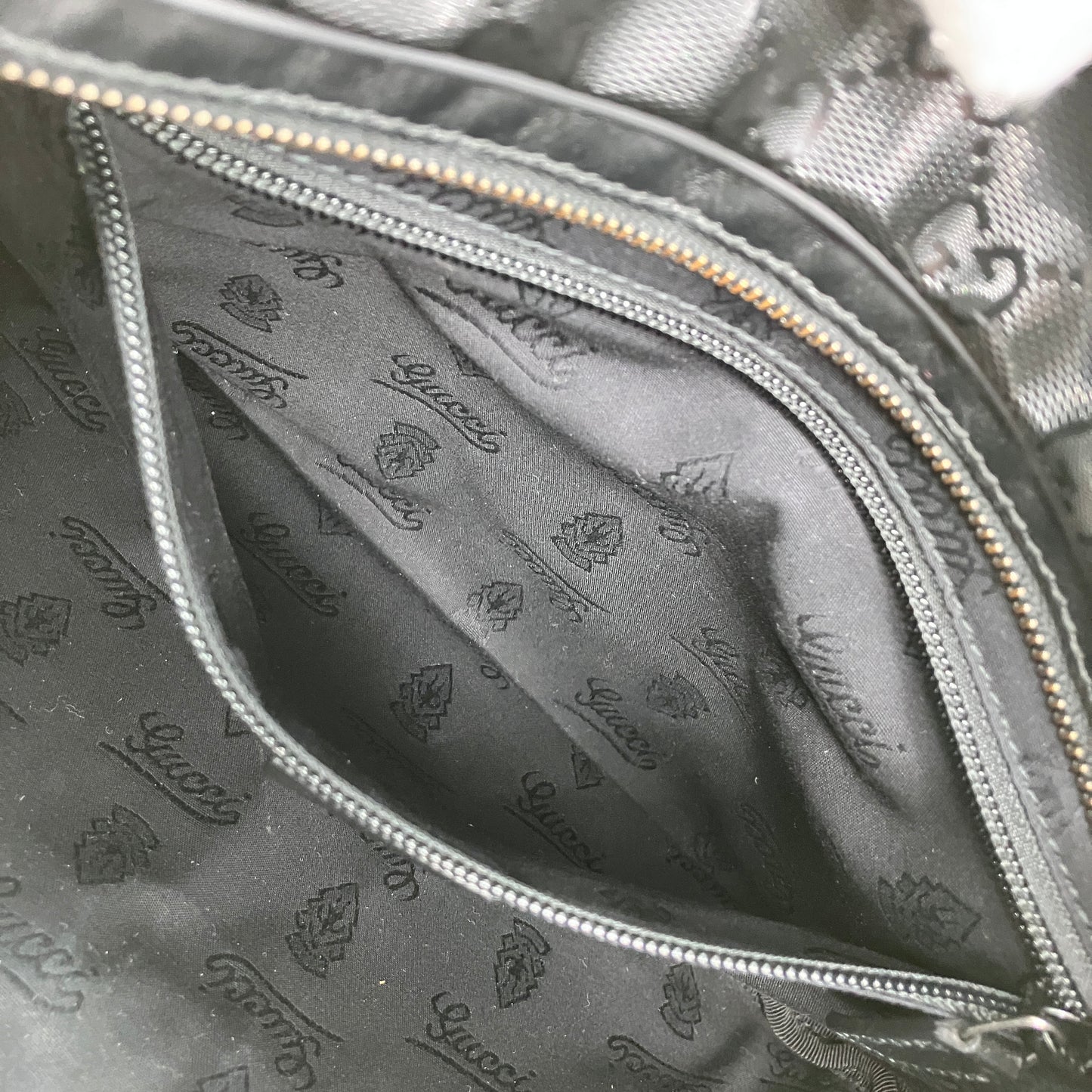 GUCCI GG Crystal Body Bag