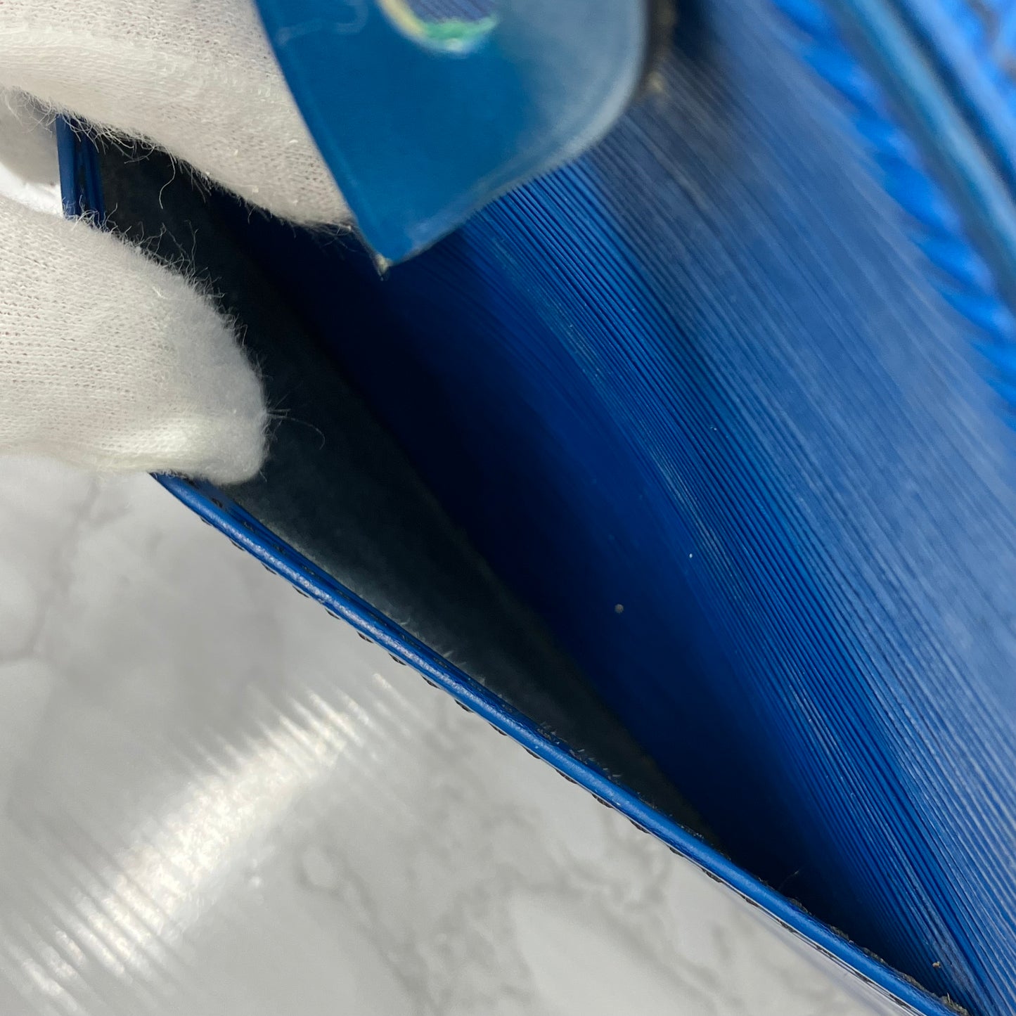 LOUIS VUITTON Epi speedy40