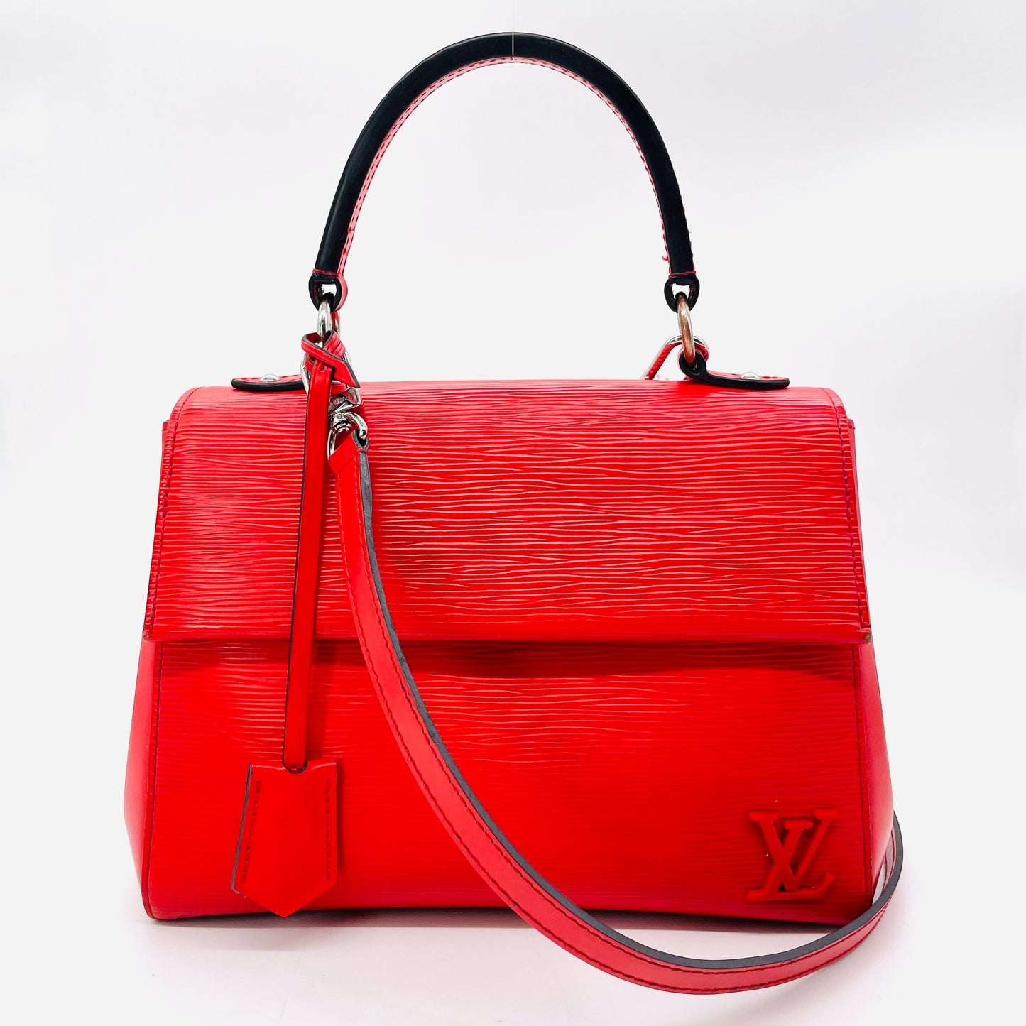 LOUIS VUITTON Epi Cluny BB