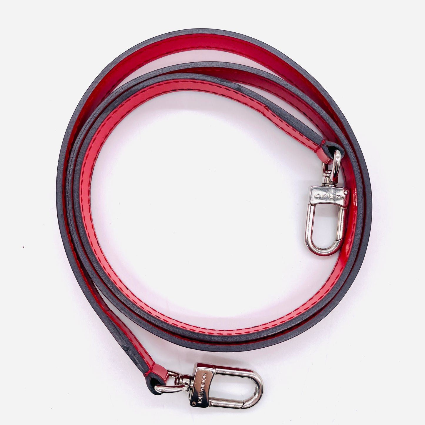 LOUIS VUITTON Epi Cluny BB