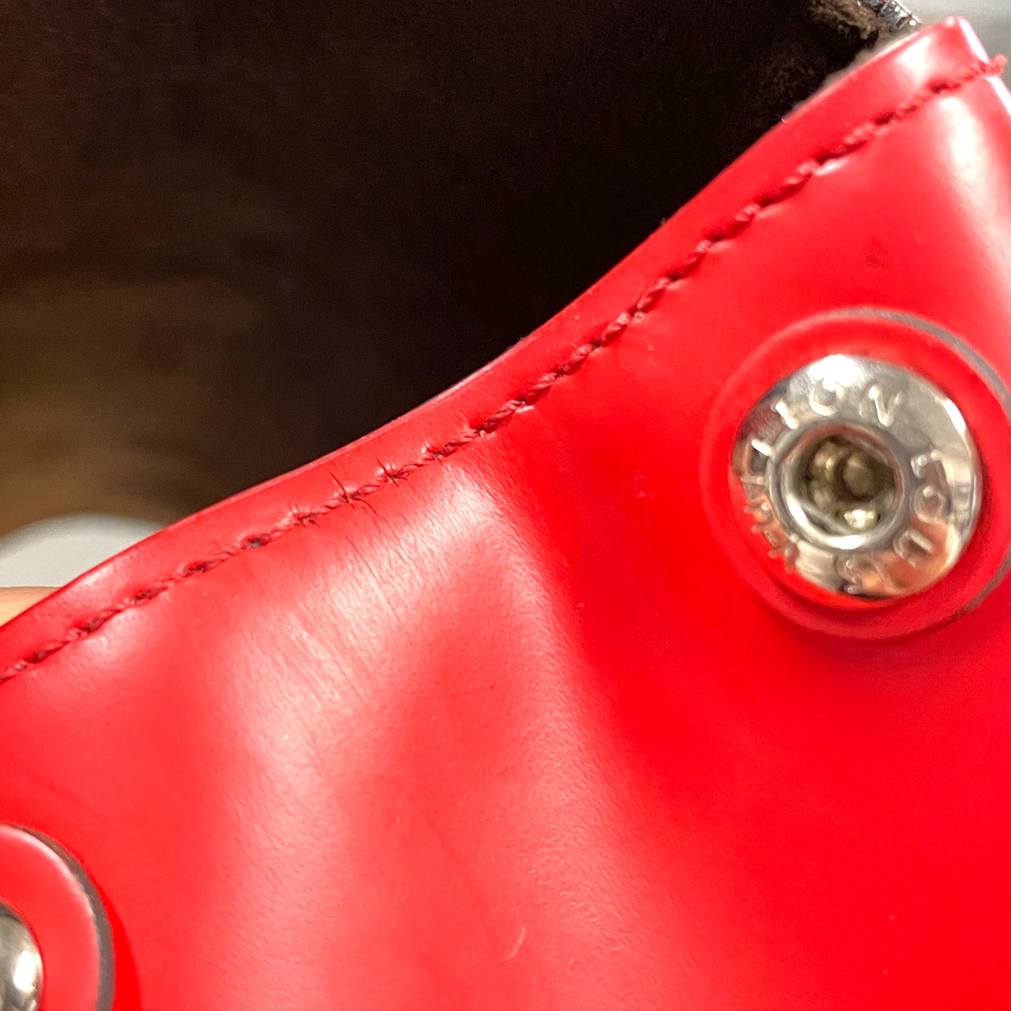 LOUIS VUITTON Epi Cluny BB