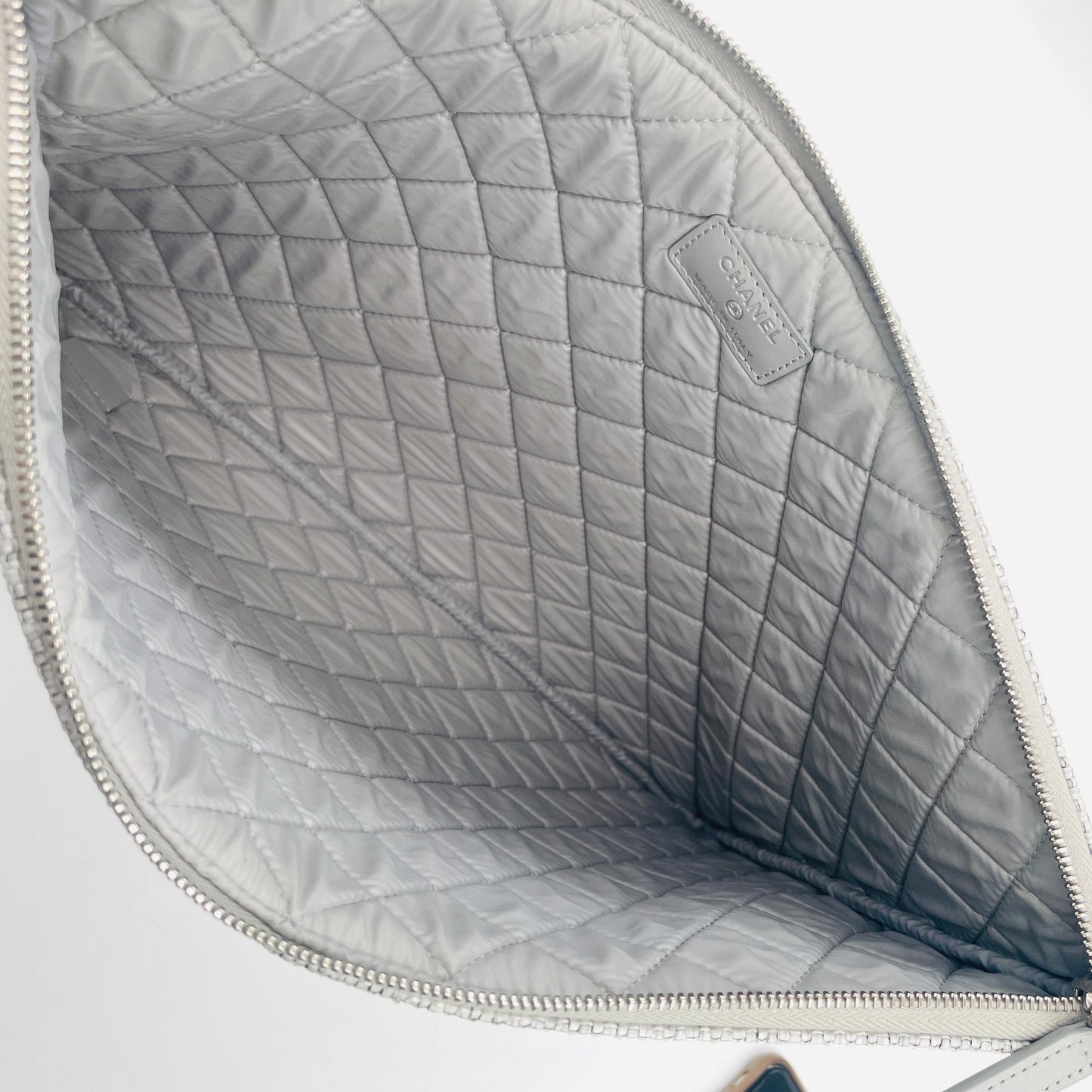 CHANEL Deauville Clutch