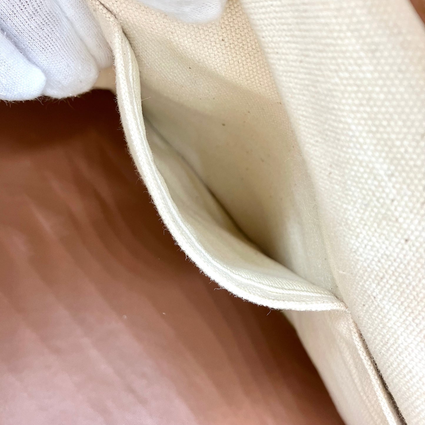 VALENTINO Tote Bag VLTN