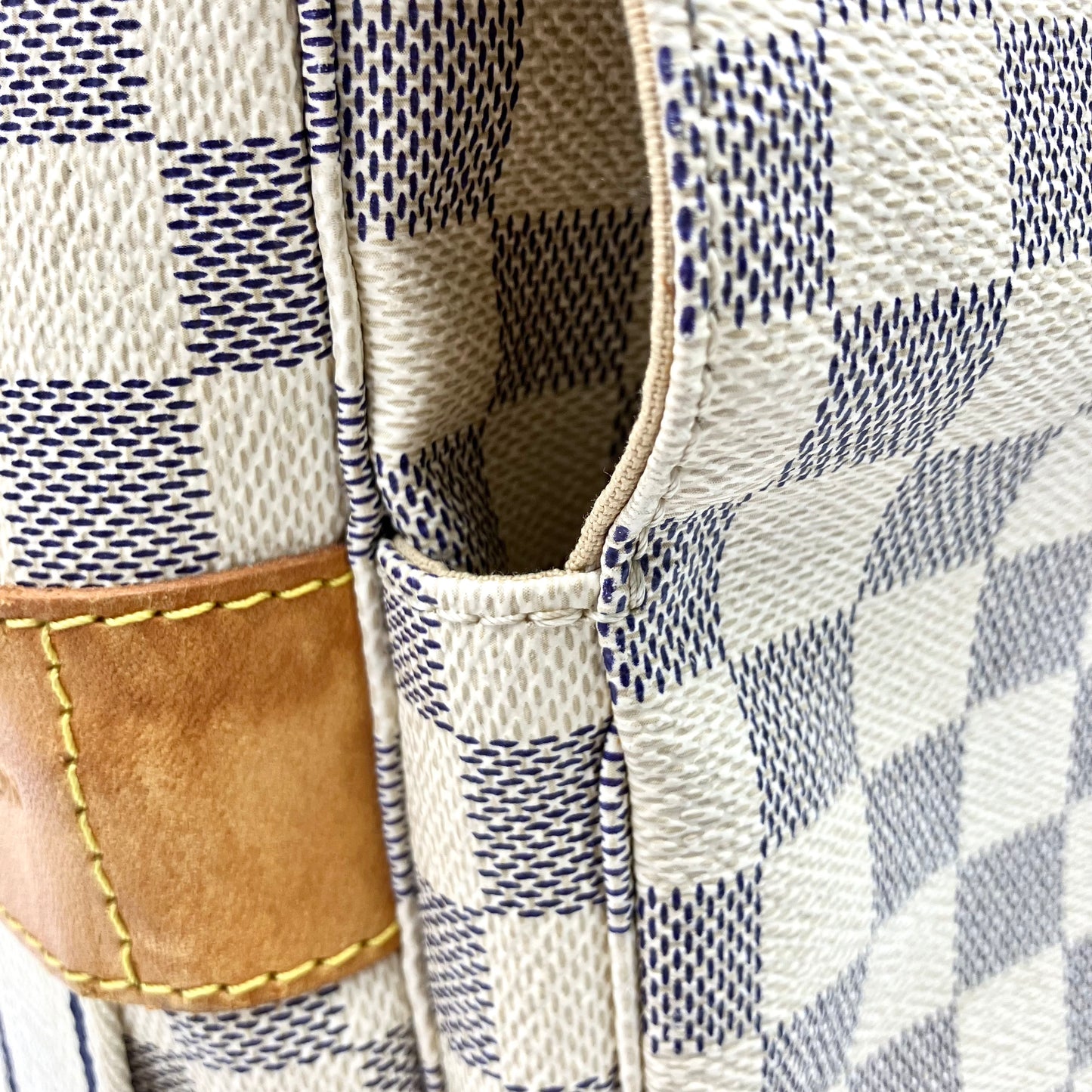 LOUIS VUITTON Azul Naviglio