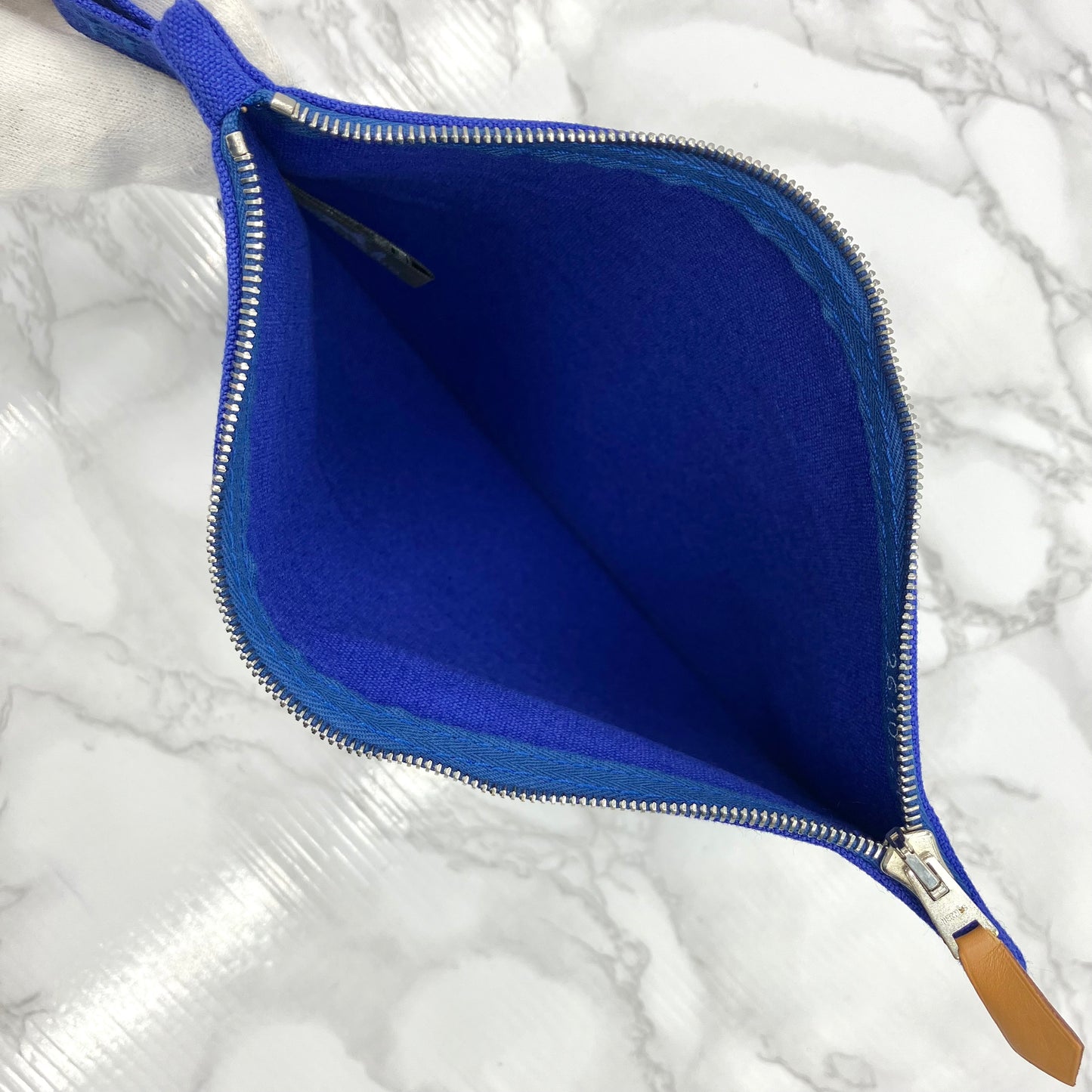 HERMES Bora Bora Pouch