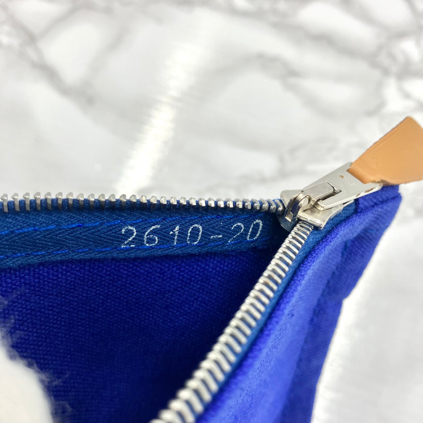 HERMES Bora Bora Pouch