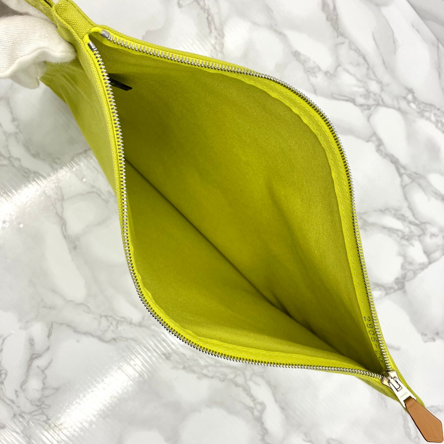 HERMES Bora Bora Pouch