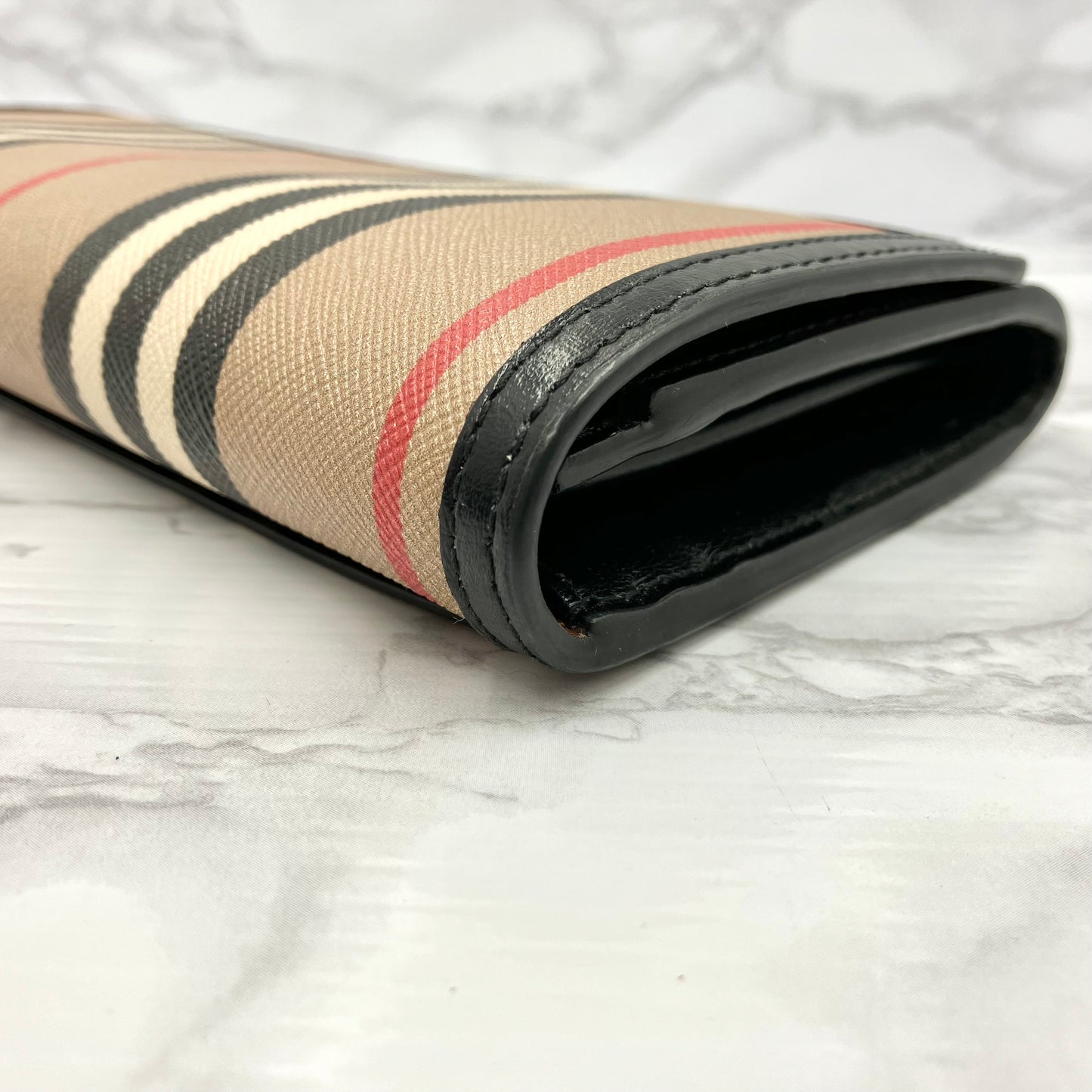 Burberry Long wallet