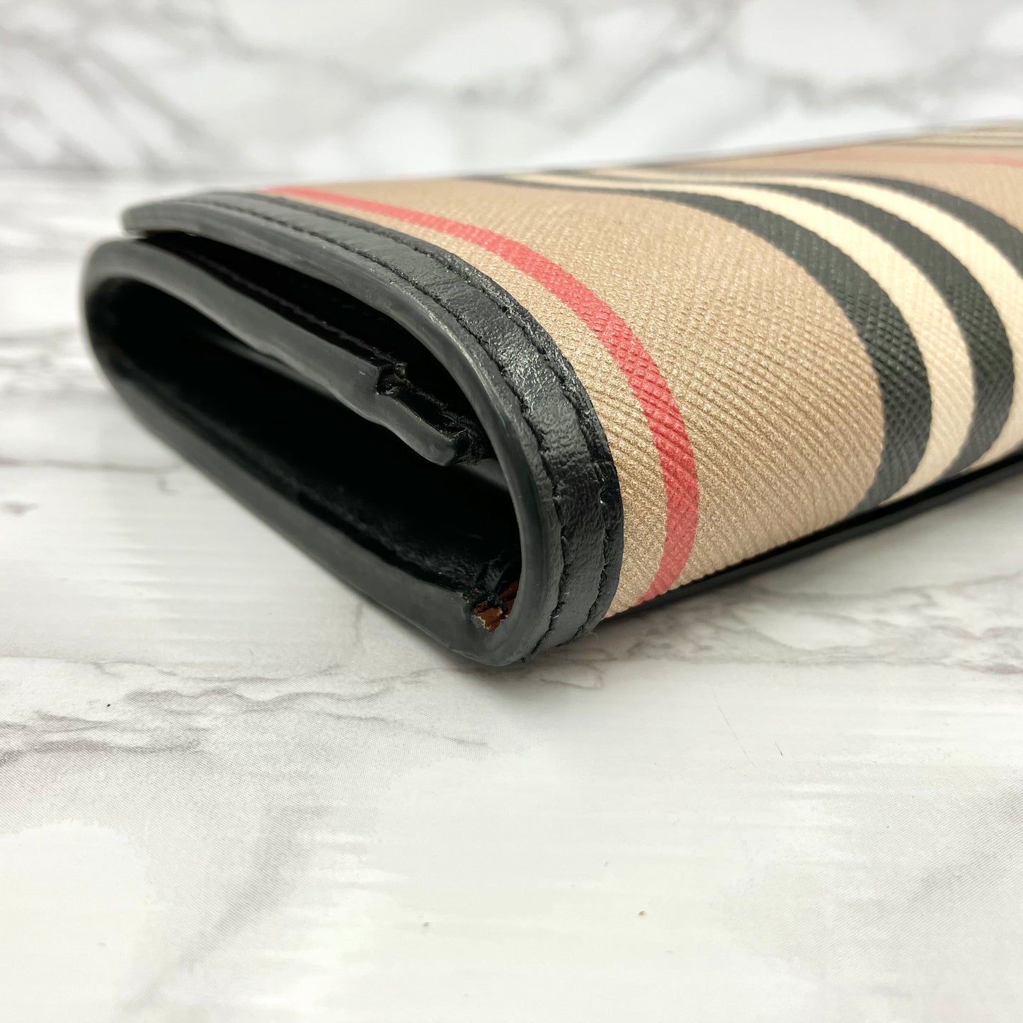 Burberry Long wallet