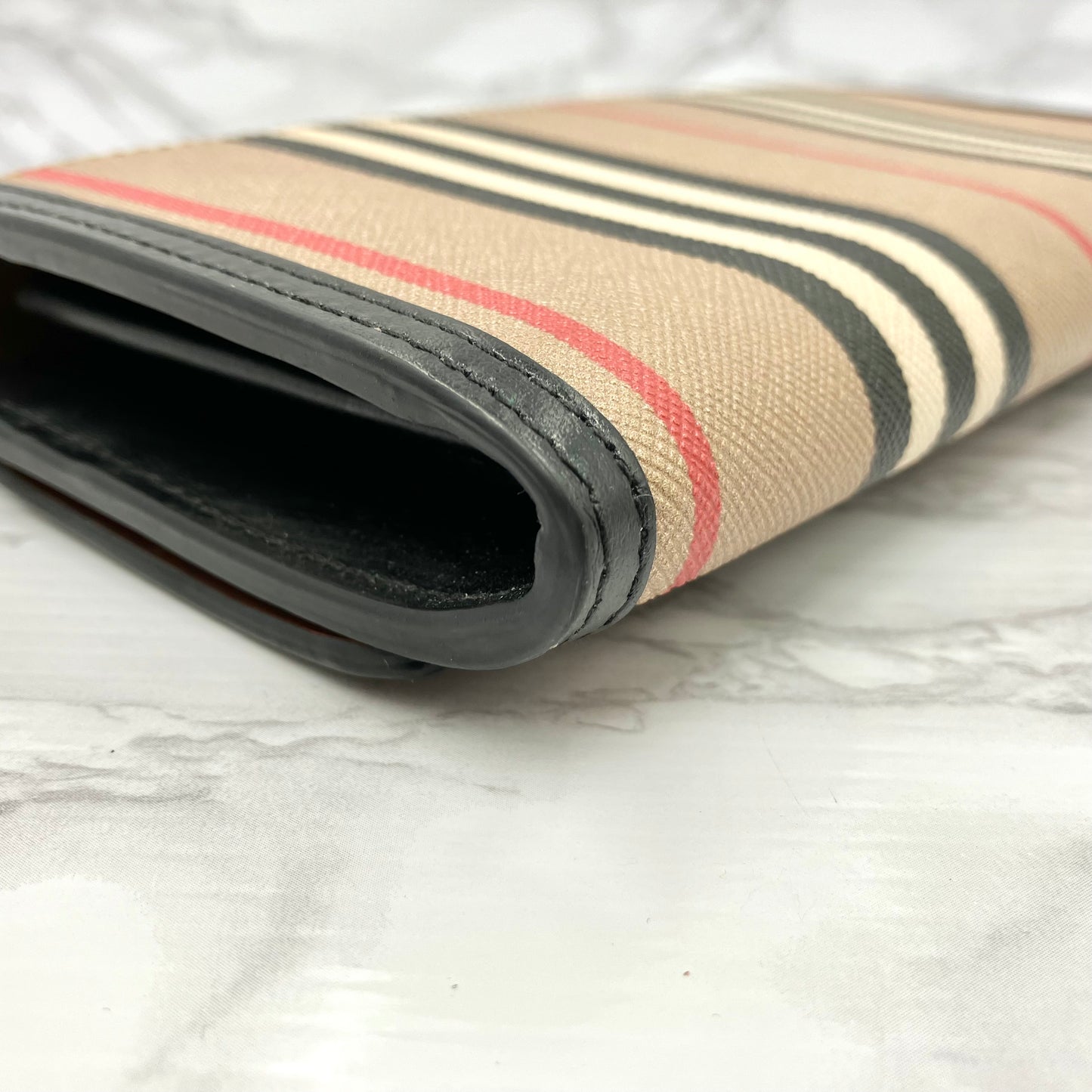 Burberry Long wallet