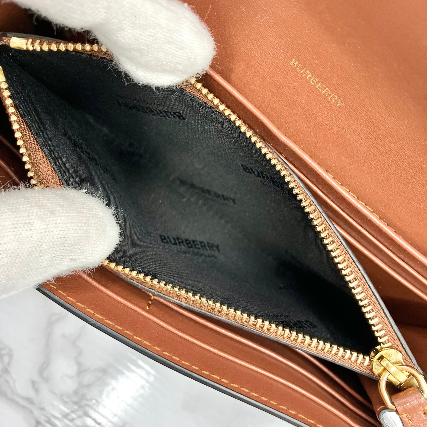 Burberry Long wallet