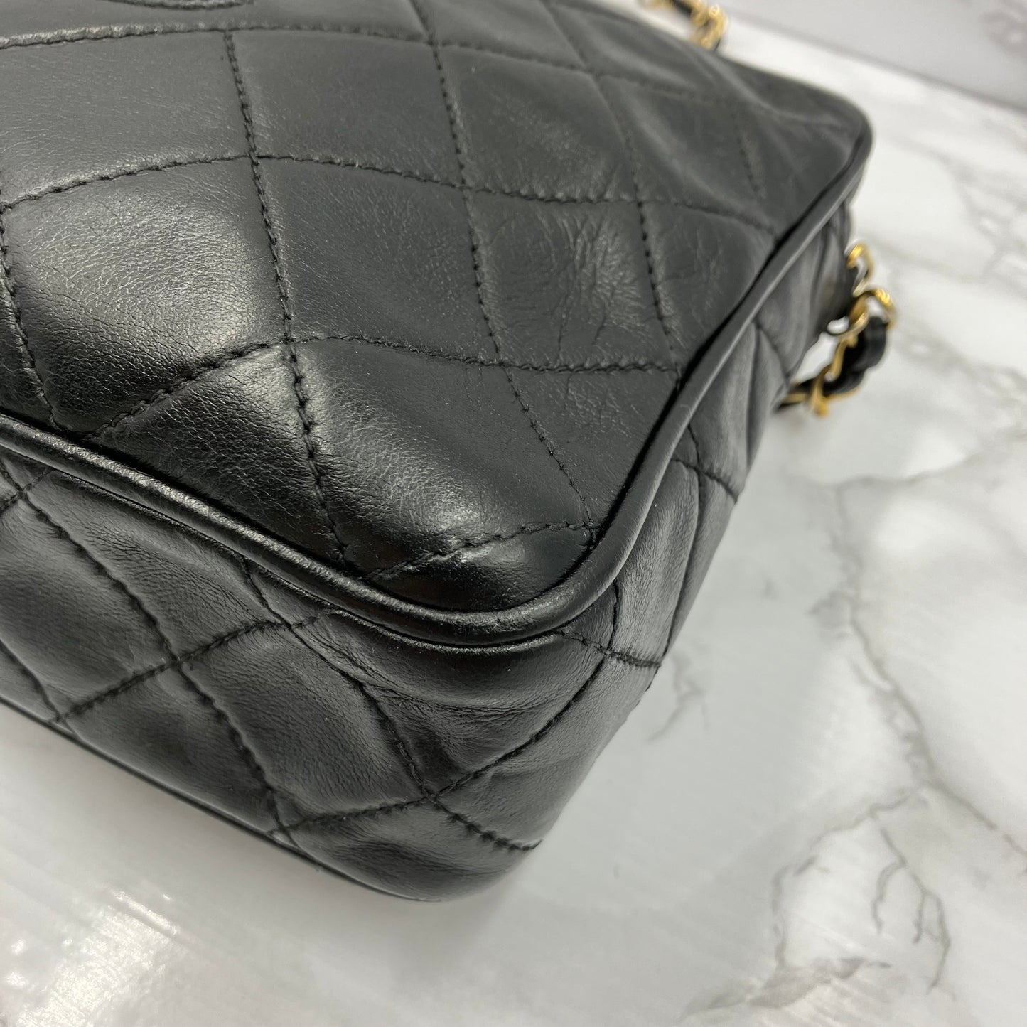 CHANEL Lamb skin chain shoulder bag