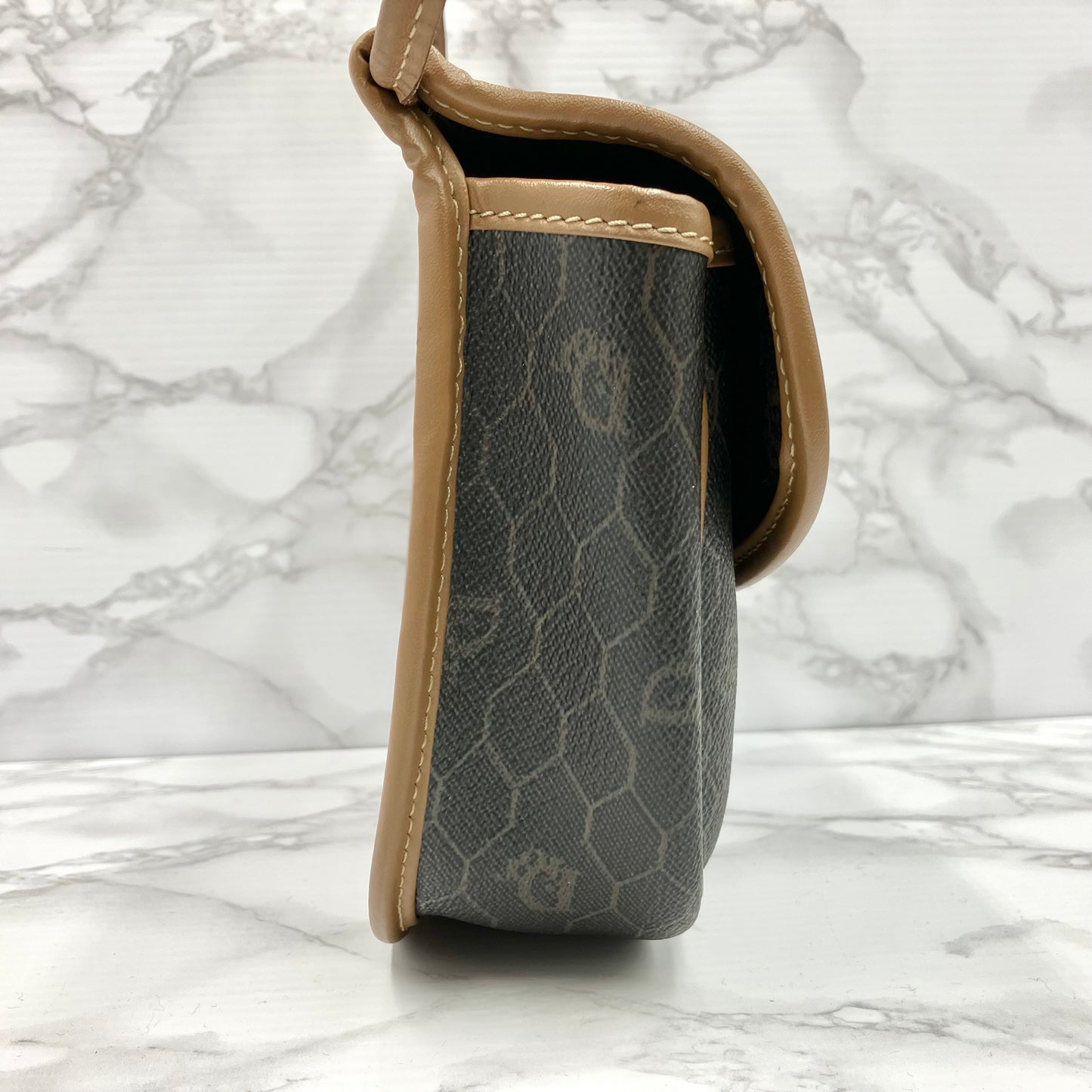 Christian Dior Honeycomb shoulder bag