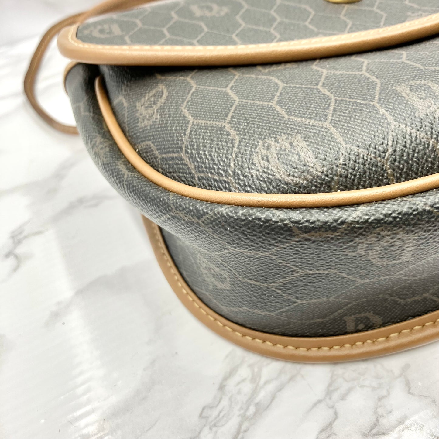 Christian Dior Honeycomb shoulder bag