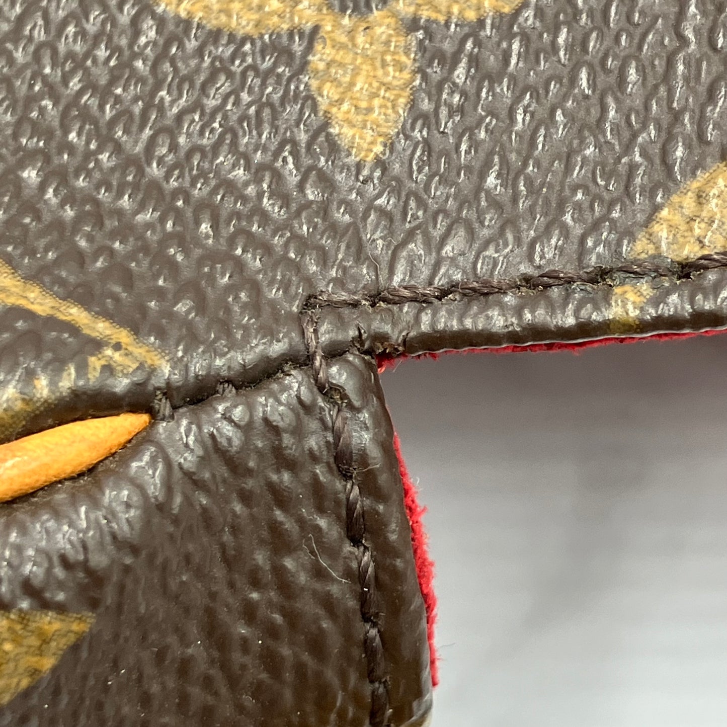 LOUIS VUITTON Monogram Tamburan