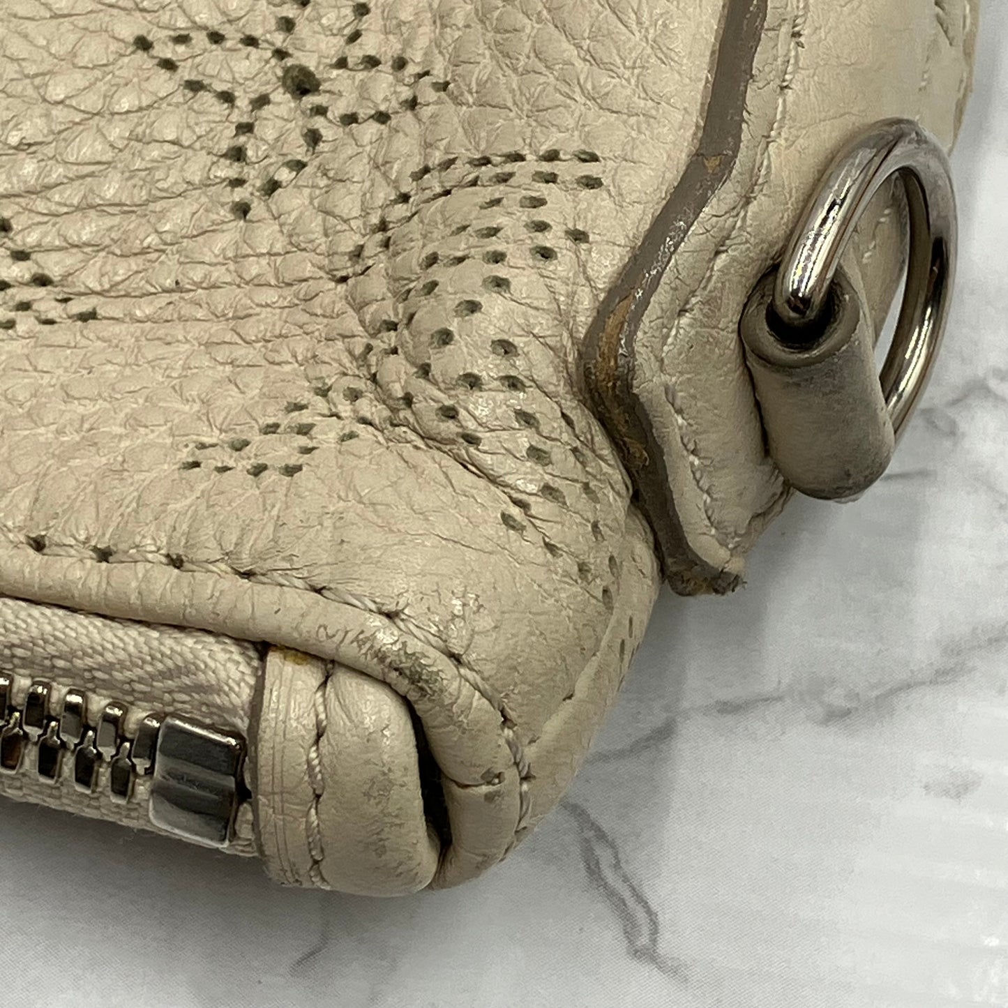 LOUIS VUITTON Mahina Selene PM