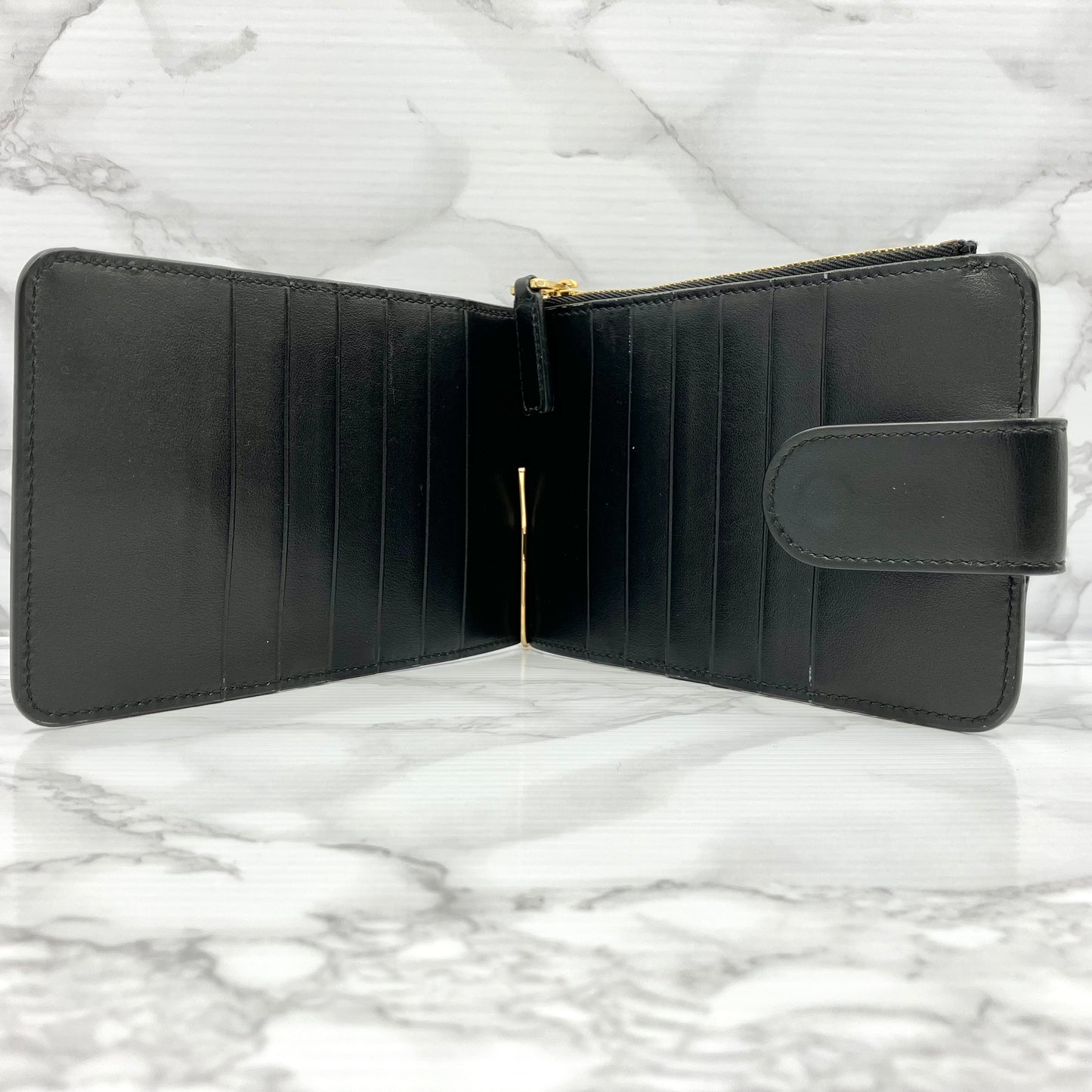 GUCCI leather card case