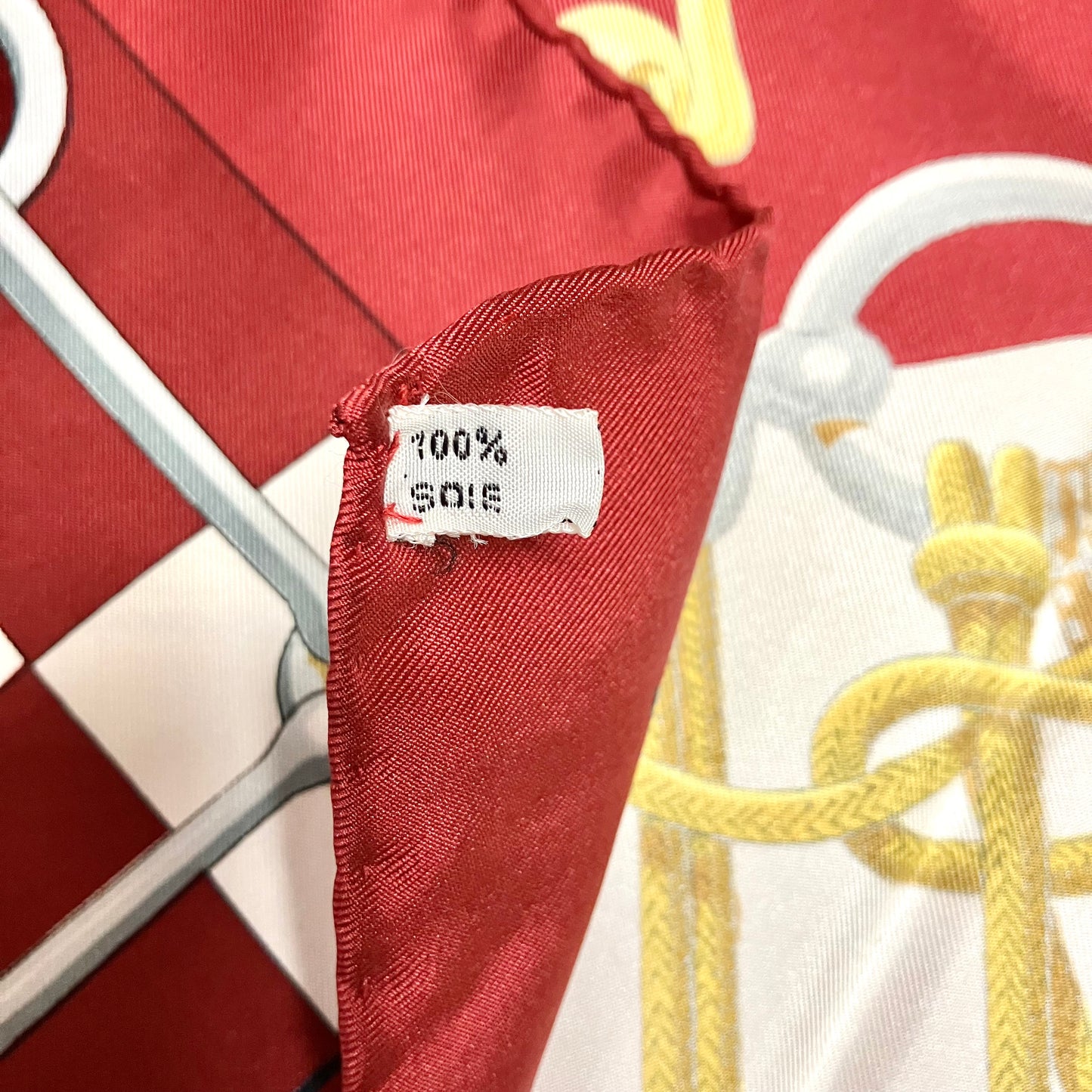 HERMES Carre 90