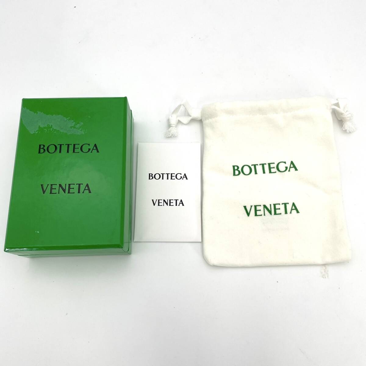 BOTTEGA VENETA Triangle Key Charm Black