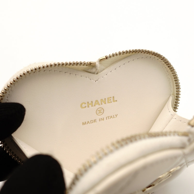 CHANEL Coco Mark Matelassé Patent Leather White Charm Coin Case