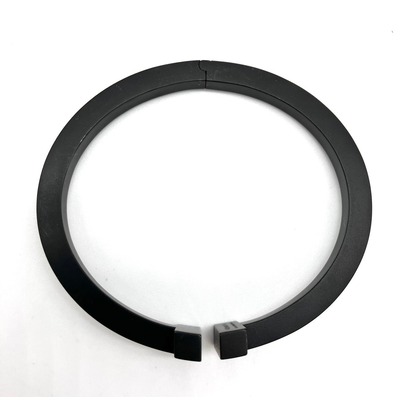 TIFFANY &Co. T Square Bangle SS Black