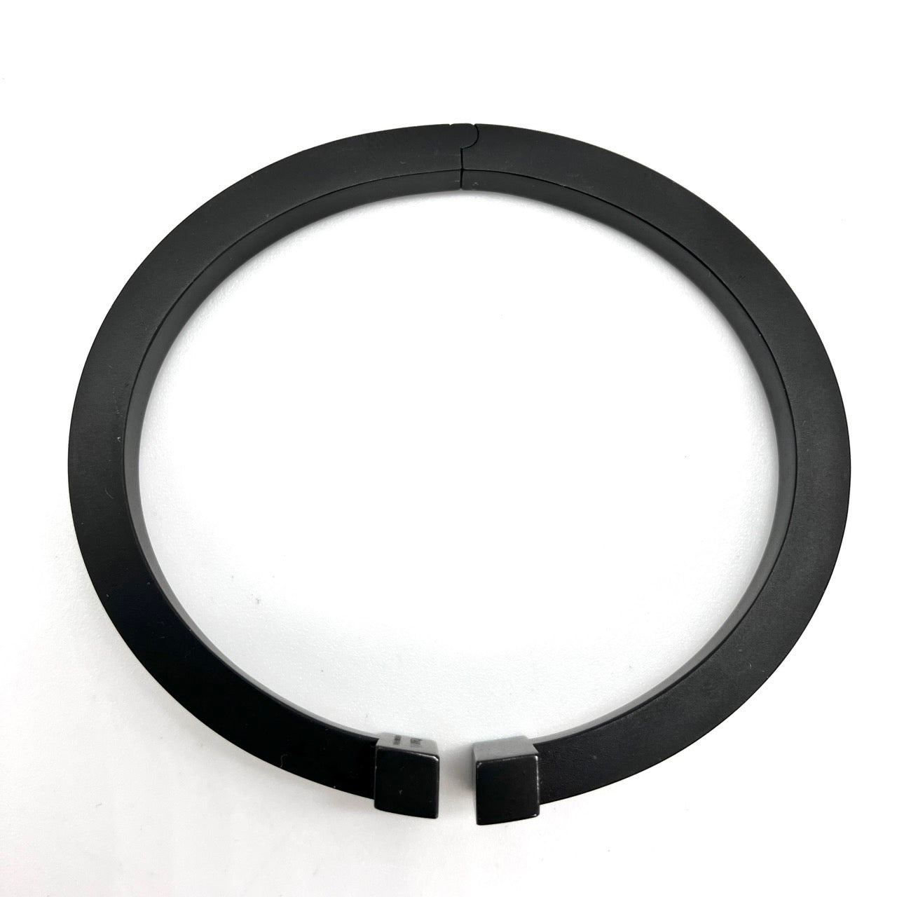 TIFFANY &Co. T Square Bangle SS Black
