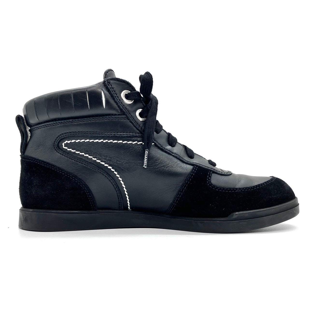 CHANEL Cambon Sneakers