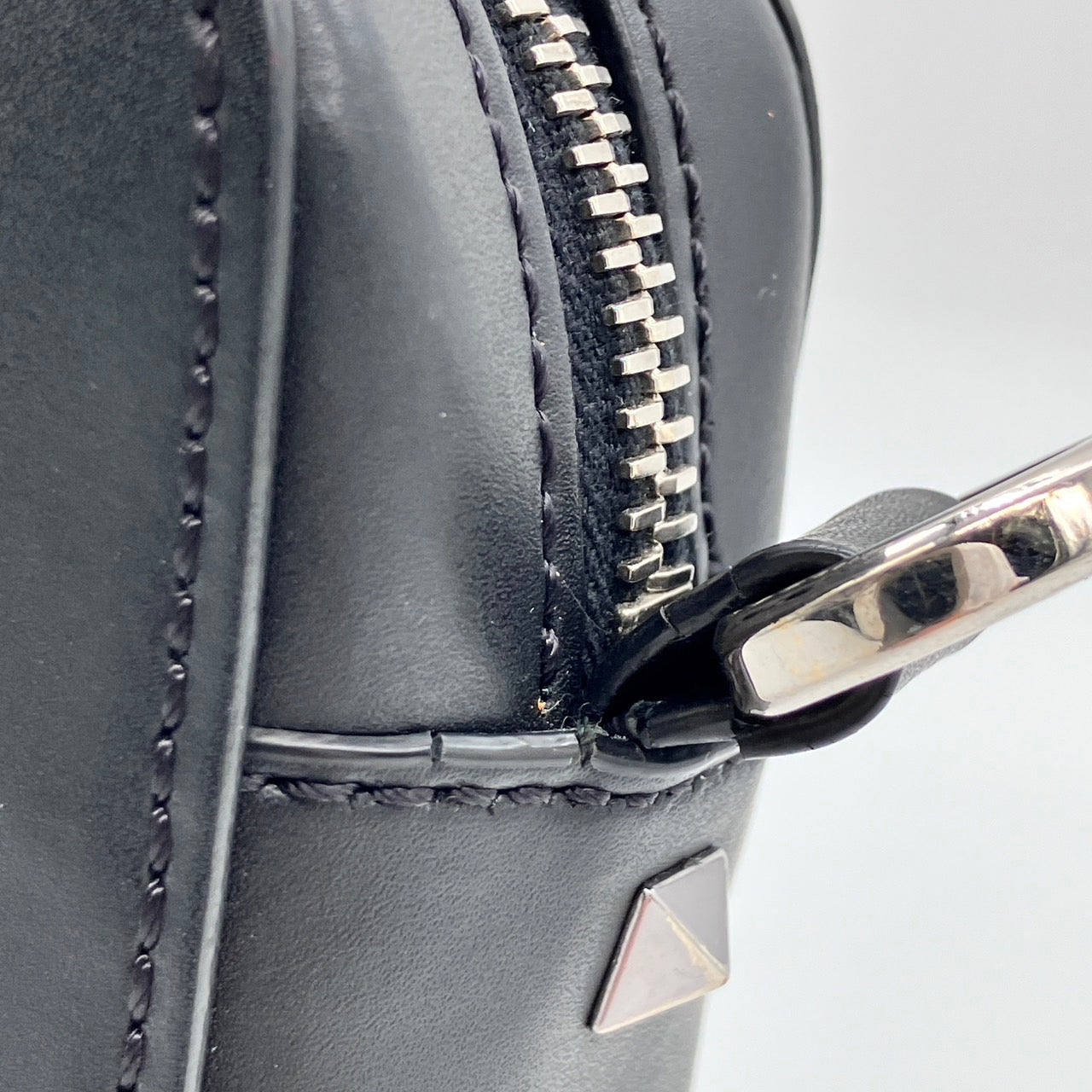 VALENTINO Leather Shoulder bag No cereal