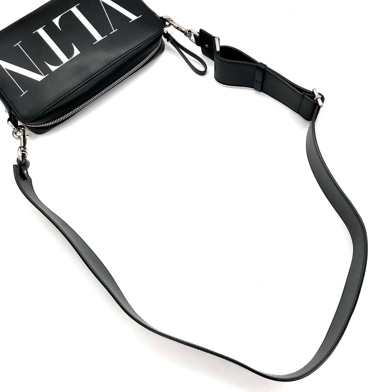 VALENTINO Leather Shoulder bag No cereal