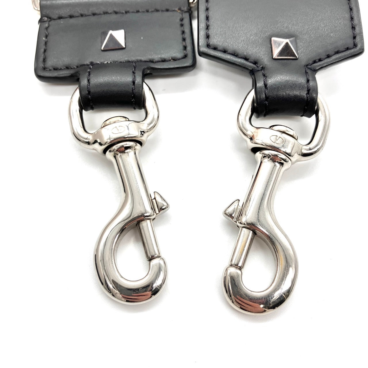 VALENTINO Leather Shoulder bag No cereal