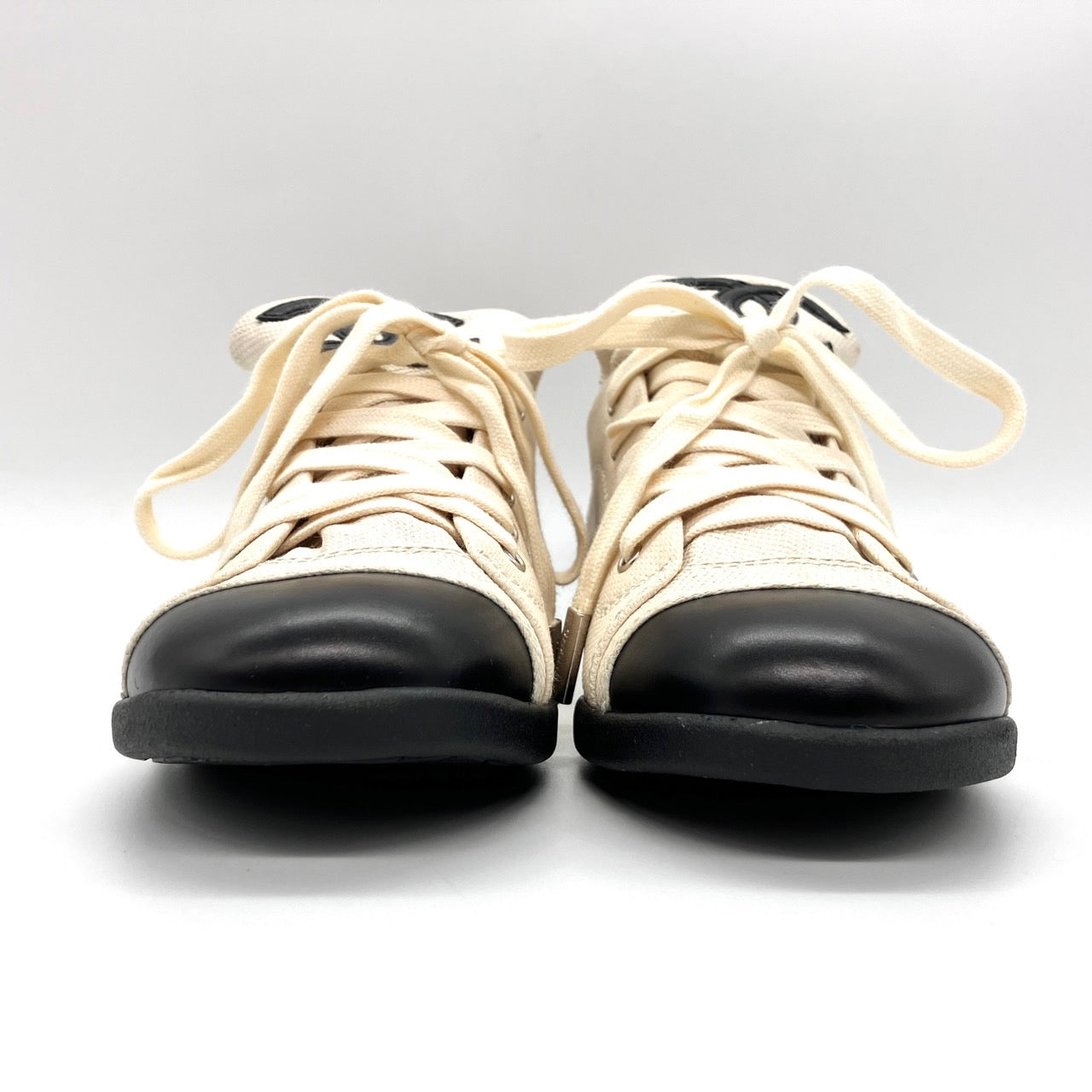 CHANEL Coco mark Sneakers