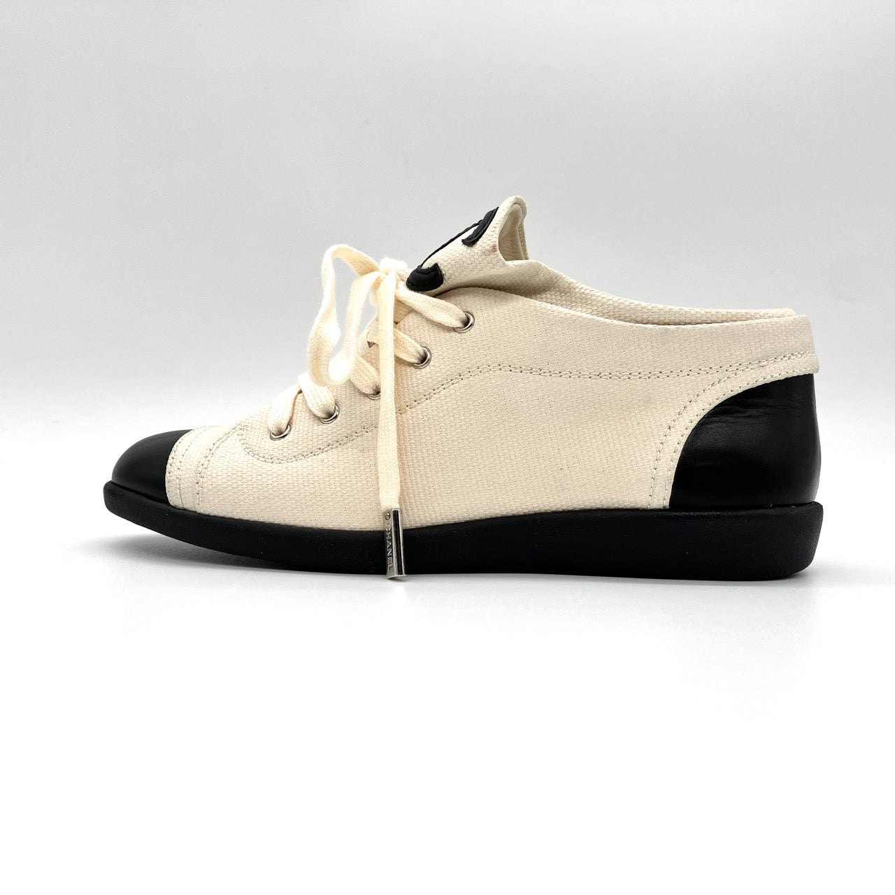 CHANEL Coco mark Sneakers