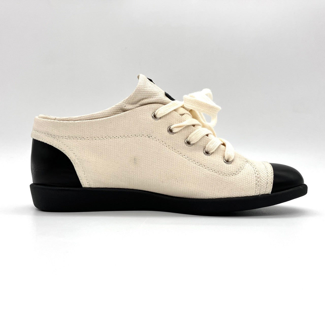 CHANEL Coco mark Sneakers