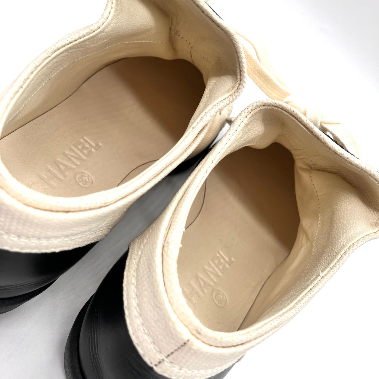 CHANEL Coco mark Sneakers