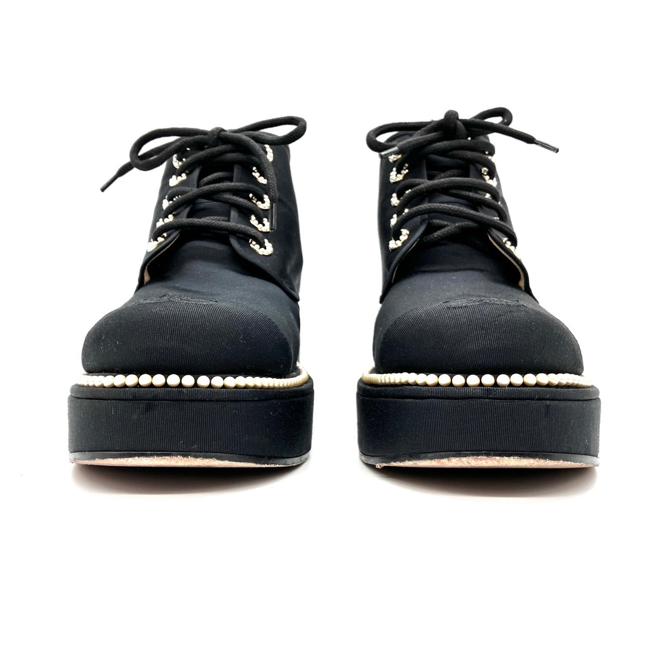 CHANEL G35367 Short boots Fake pearl