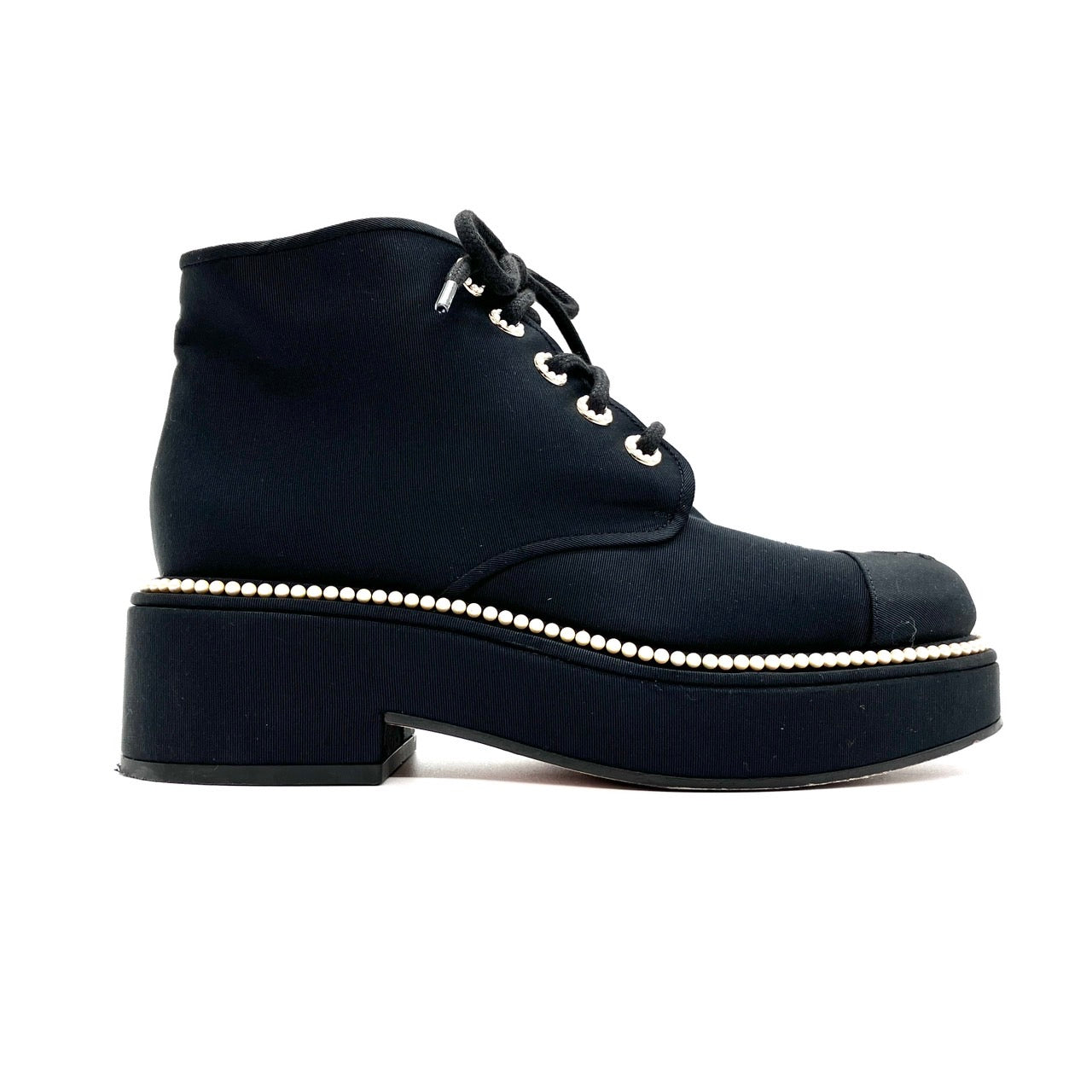 CHANEL G35367 Short boots Fake pearl