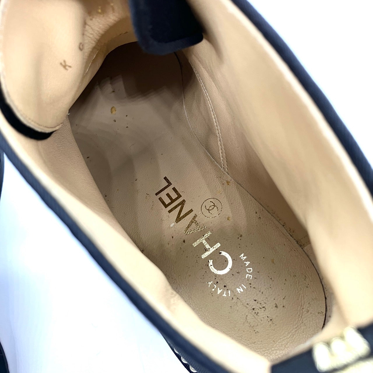 CHANEL G35367 Short boots Fake pearl
