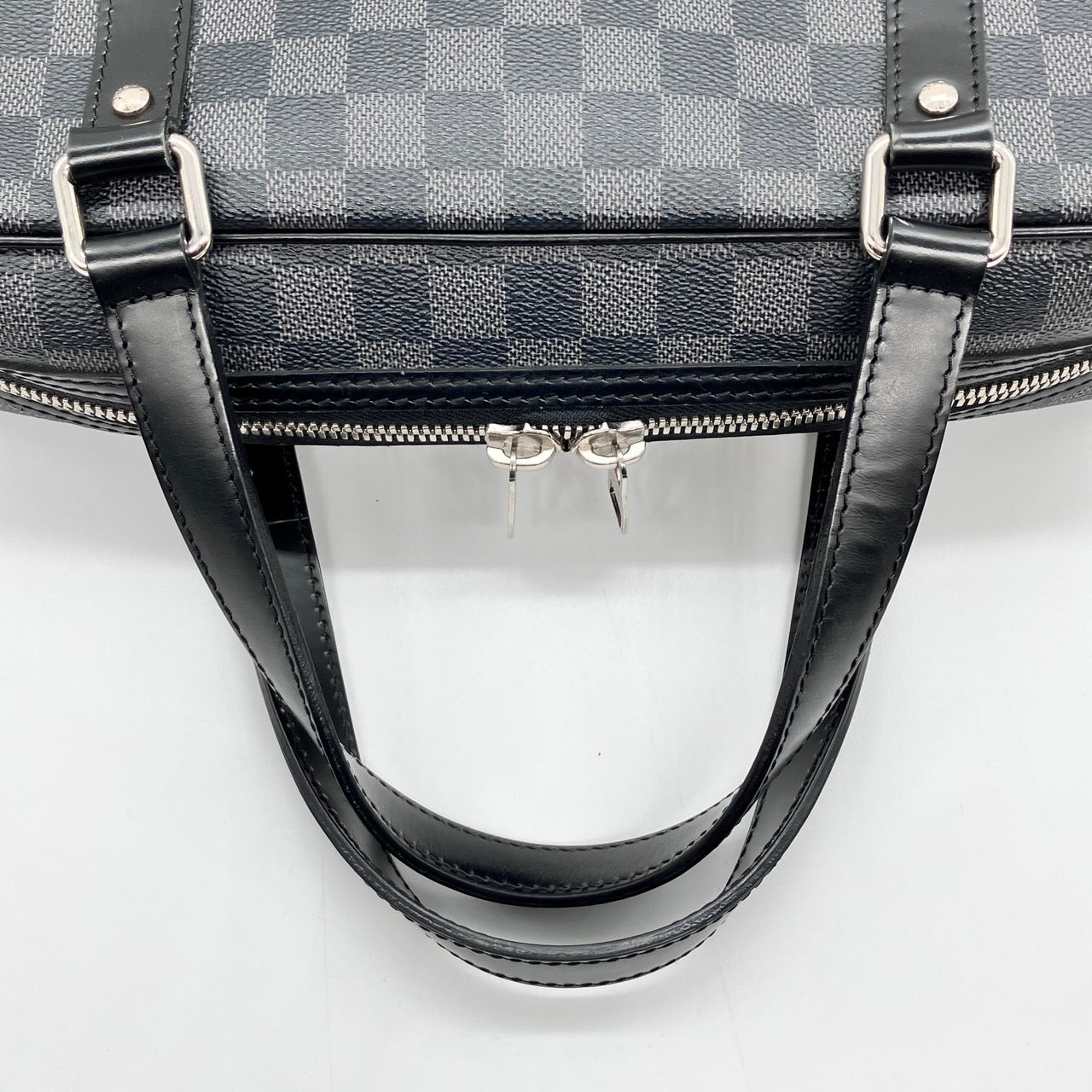 LOUIS VUITTON Graphite Yorn